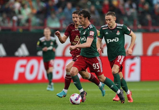 Артем Карпукас  (№93) - лучший игрок матча "Локомотив" - "Рубин". Фото: ФК "Локомотив"