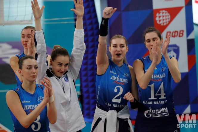 Екатерина Пипунырова (№2) - бронзовый призер чемпионата России в составе московского "Динамо"