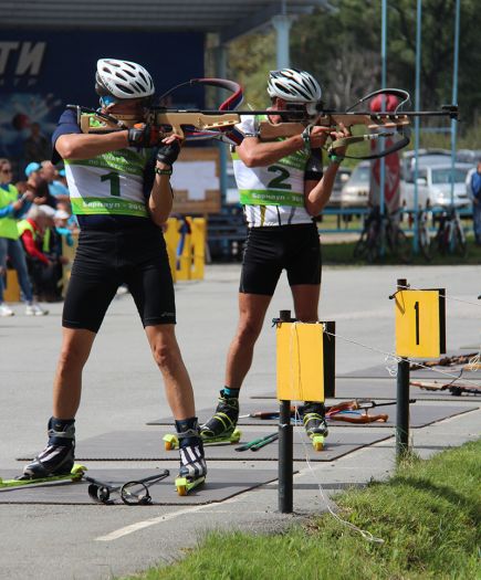 В Барнауле прошел чемпионат России по летнему биатлону среди ветеранов (фото).