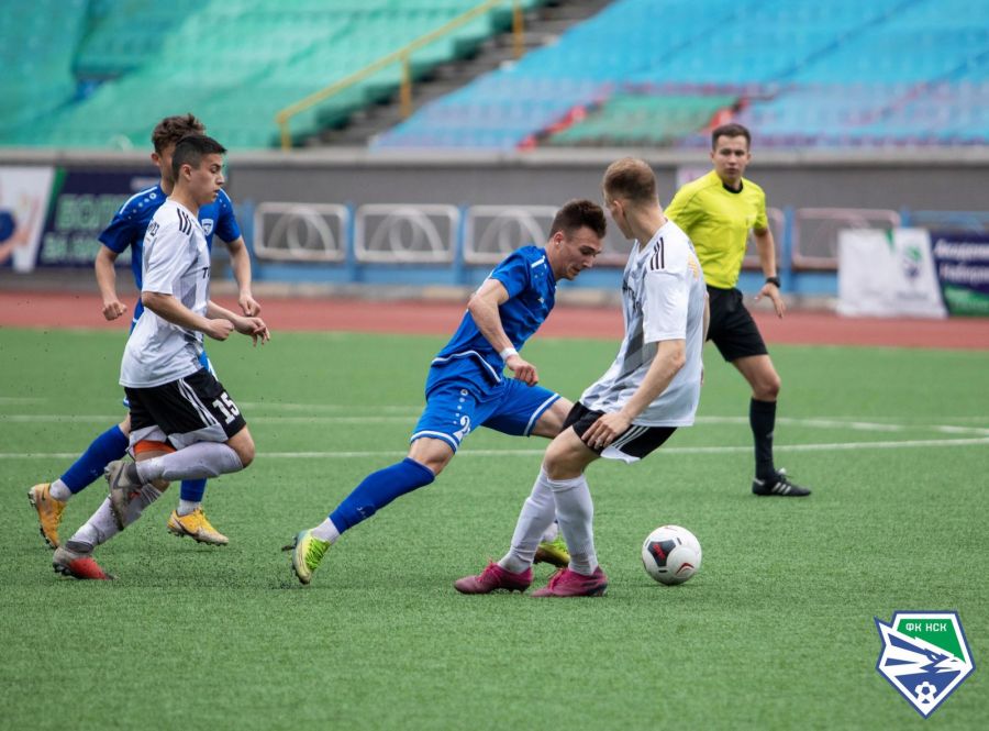 Фрагмент матча "Новосибирск-М"- "Торпедо". Фото: ФК "Новосибирск"