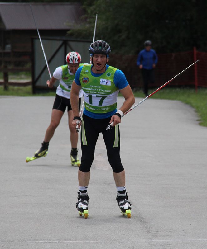 В Барнауле прошел чемпионат России по летнему биатлону среди ветеранов (фото).