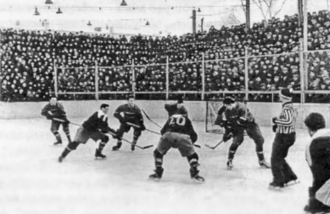 Страницы истории алтайского хоккея. Декабрь 1965 года. В новый год с одним очком