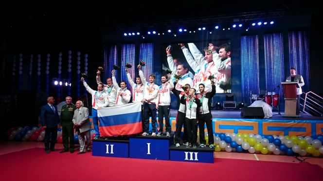 Бийчанин Сергей Каменский выиграл золото чемпионата мира в стрельбе из арбалета.