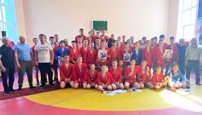 В Бийске состоялся юношеский турнир памяти сотрудников ГИБДД, погибших при исполнении служебного долга