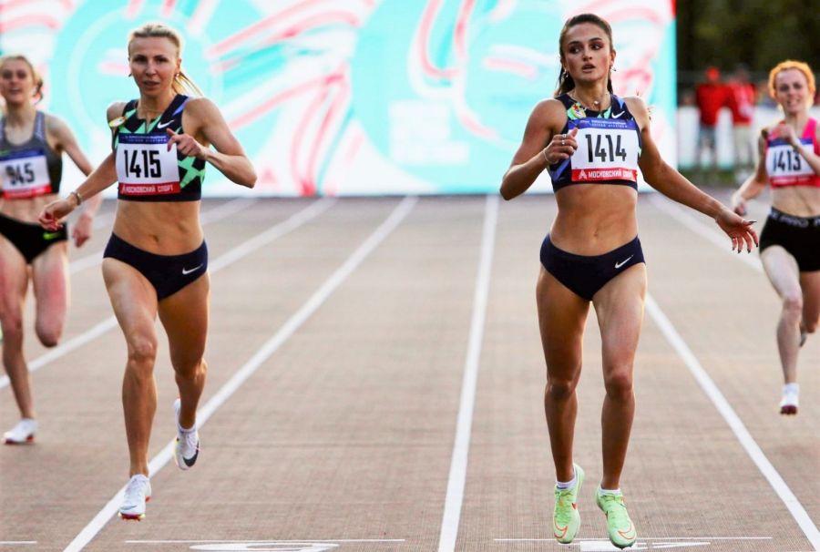 Полина Миллер (№1414) выигрывает первый старт сезона