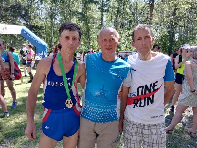 Победители соревнований (слева направо) Эдуард Болтовский, Александр Богумил, Андрей Дерксен