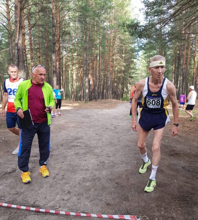 Юбиляр стартовал первым. Фото: КЛБ "Восток-Спорт"