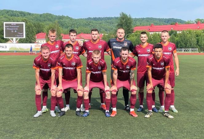 Трофей почти не виден. Обзор первых полуфиналов Кубка Сибири