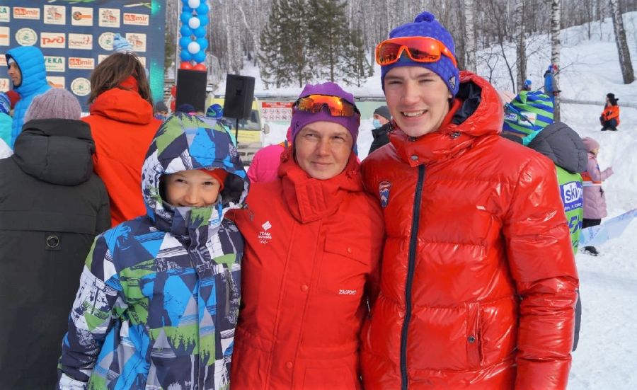 Лилия Александровна с сыновьями