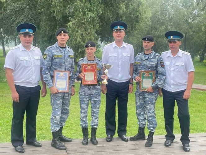 Алёна Вяткина - победительница окружного этапа Всероссийского конкурса профмастерства среди управлений ФССП Сибири