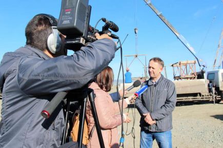 На строительной площадке СДЮШОР имени Константина Костенко по гребле на байдарках и каноэ состоялся пресс-тур для краевых средств массовой информации (фото).