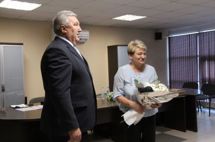 В Барнауле состоялся региональный семинар главных судей и инспекторов, а также первых и вторых судей высшей лиги «А» и «Б» (фото).   