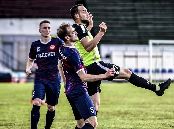 Фрагмент матча "Рассвет" - "Иркутск"