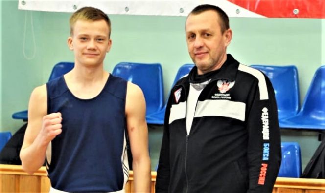 Данил Белевитин с тренером Андреем Севагиным 