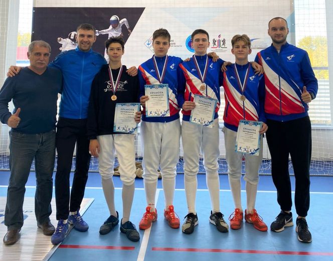 Алтайские саблисты – бронзовые призёры командного турнира