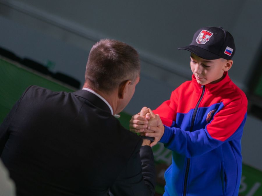 Узнала вся страна. Семья Замятиных из Камня-на-Оби - второй призёр всероссийского фестиваля ГТО среди семейных команд