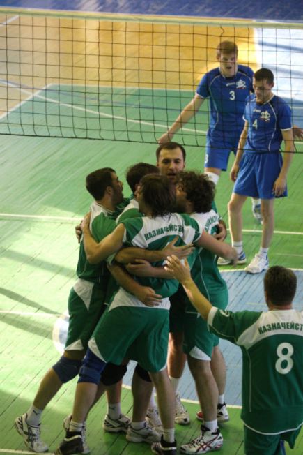 Определились победители VIII краевой спартакиады госслужащих в плавании, волейболе, дартсе и гимнастике.