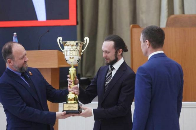 Алтай: труженики и таланты. К 85-летию Алтайского края. Каменский Сергей Игоревич