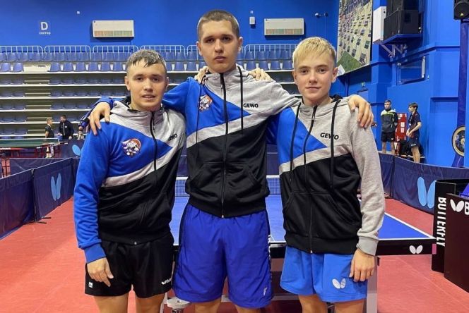 Слева направо - Дмитрий Осипов, Георгий Шефер, Матвей Кондаков