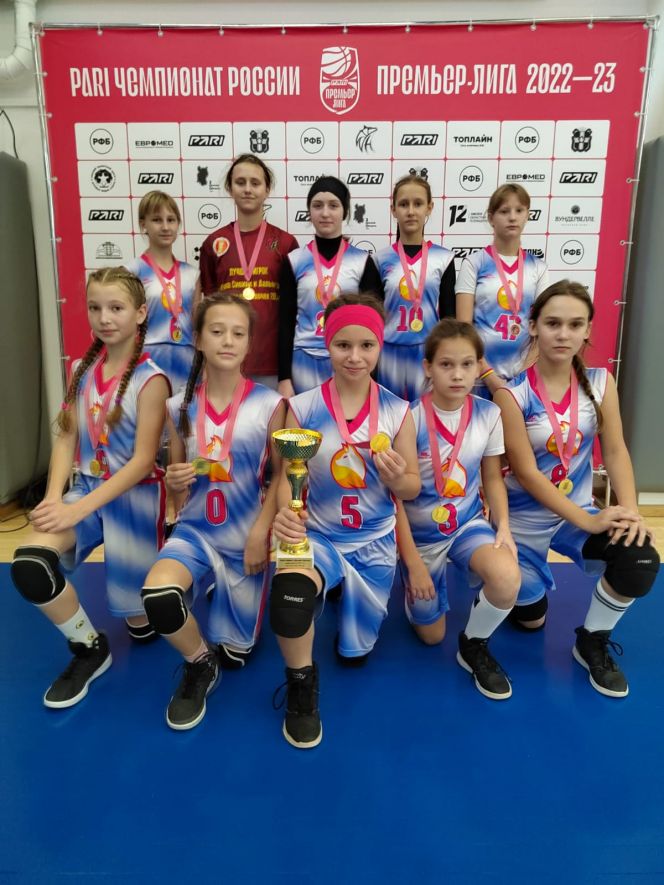 Команда девочек "Смоленские лисы" - победитель 1-го этапа Кубка Сибири и Дальнего Востока