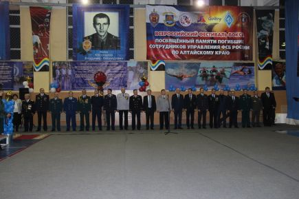 Навечно в строю 