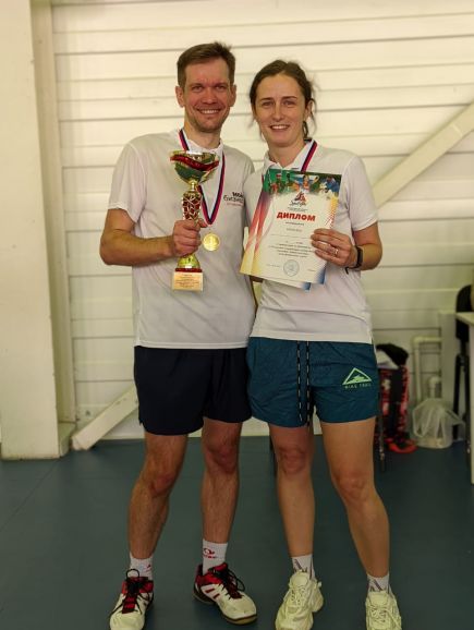 Победители турнира по бадминтону среди краевых госслужащих Константин Слюсарь и Юлия Сморакова - Управление Алтайского края по развитию предпринимательства и рыночной инфраструктуры 