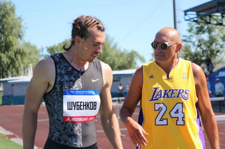 Сергей Клевцов подвел итоги фееричного легкоатлетического сезона. Интервью известного тренера «Алтайской правде»