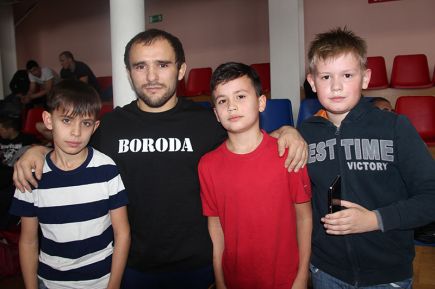 В олимпийском сиянии