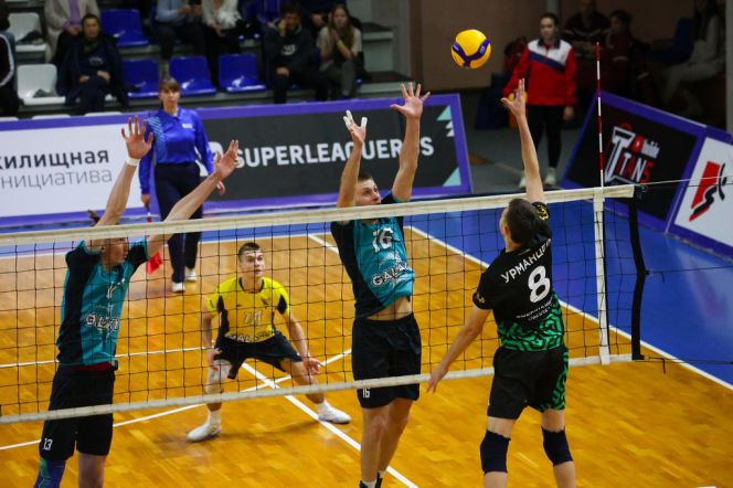 19-20 ноября. Барнаул. СК «Победа». Чемпионат России. Мужчины. Высшая лига «А». 7-й тур. «Университет» (Барнаул) – «ИжГТУ-Динамо» (Ижевск)