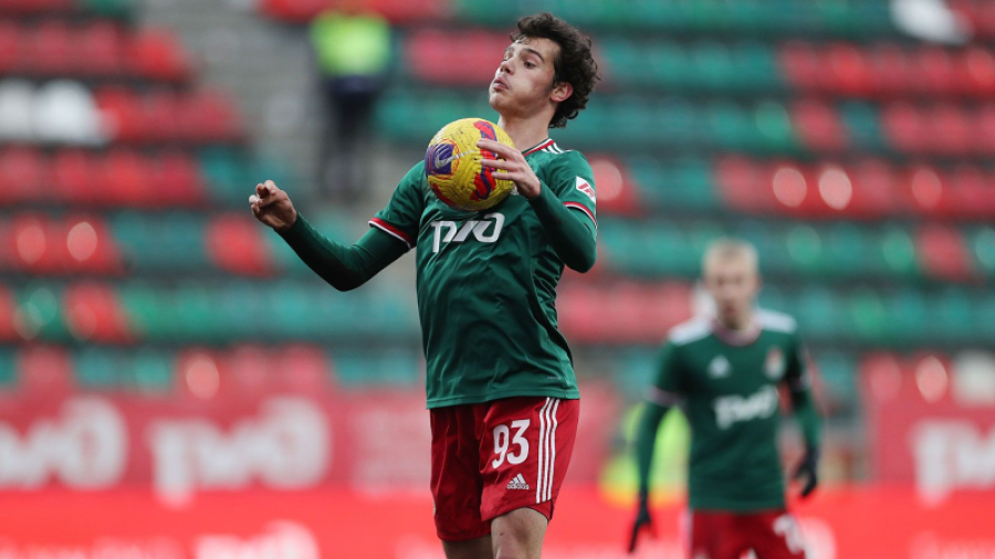 «Положение «Локомотива» в таблице – загадка человечества для меня». Интервью с алтайским воспитанником Артемом Карпукасом