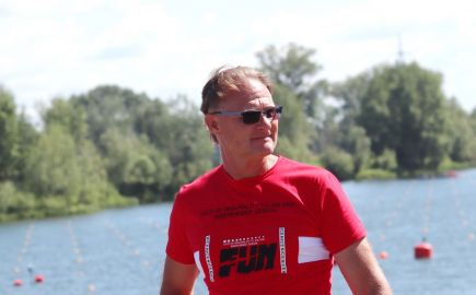 О становлении СШОР имени Константина Костенко рассказывают её директор Юрий Морозов и тренеры Лухнёв и Носачёв