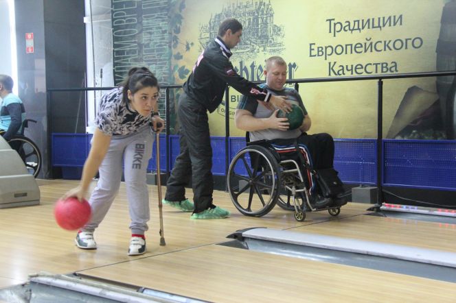 5-6 декабря в Алтайском крае прошли спортивные мероприятия, посвященные декаде инвалидов (фото).