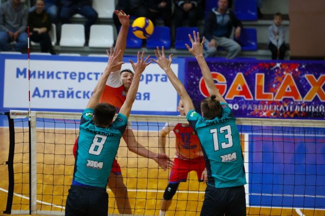 Волейболисты «Университета» на выезде уступили «Тюмени» - 0:3
