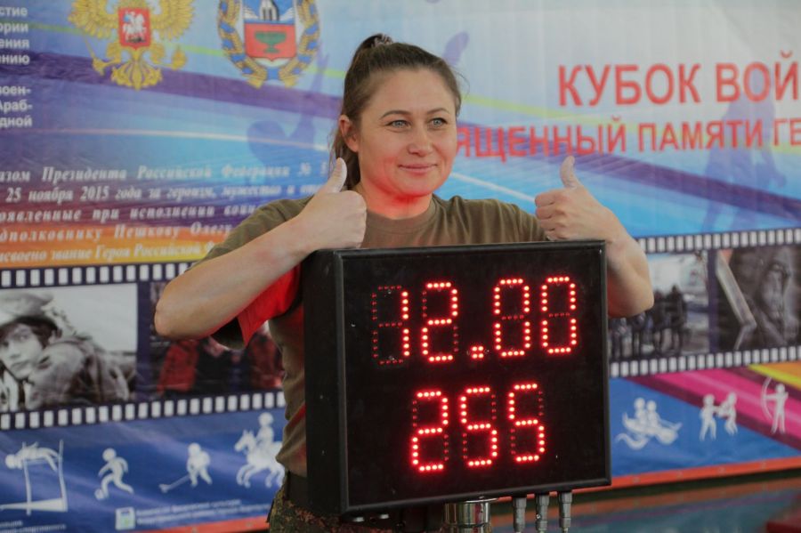 В Барнауле прошёл III Кубок в/ч 77640 в рывке гири памяти Героя России Олега Пешкова
