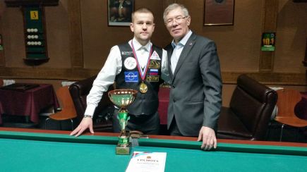 Барнаулец Игорь Филиппов выиграл турнир за звание абсолютного чемпиона СФО по бильярду среди слабослышащих спортсменов в дисциплине "Троеборье".
