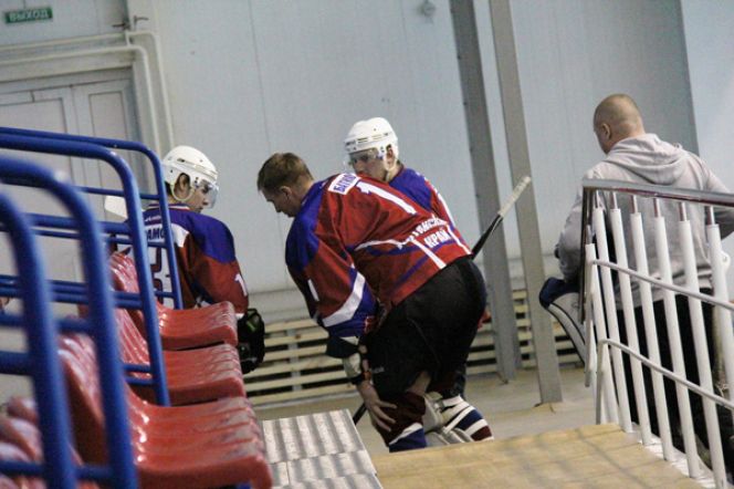  "Алтай" в Новосибирске обыграл местную команду "Крылья Советов" - 3:2 (фото).