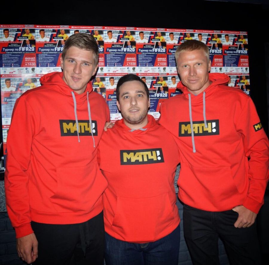 Сравнения со Стогниенко, прорыв на ЧМ-2022 и помощь Канделаки в ковидной реанимации. Интервью комментатора Михаила Меламеда