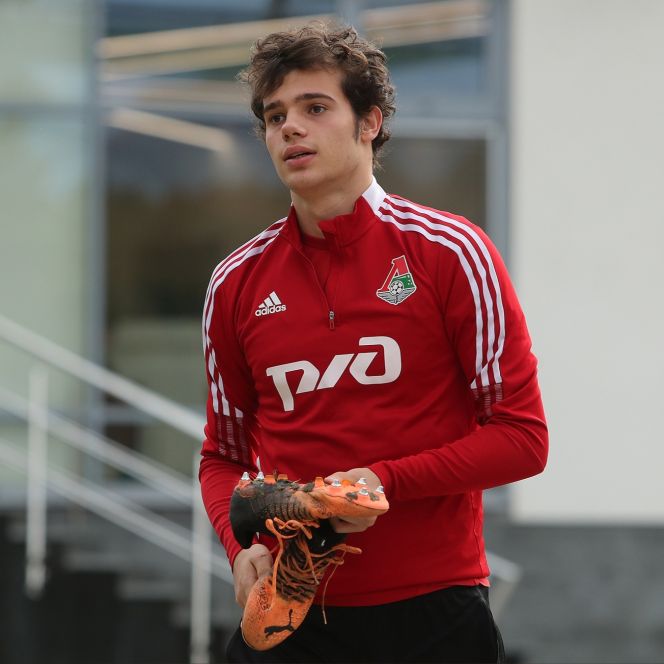 Артём Карпукас: «Сейчас «Локомотив» занимает не свое место в таблице. Первая задача весной – исправить это положение»