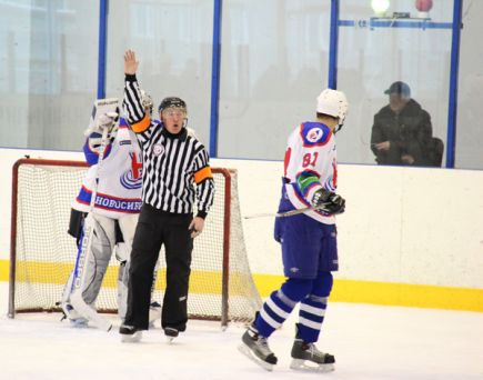  "Алтай" в Новосибирске обыграл местную команду "Крылья Советов" - 3:2 (фото).