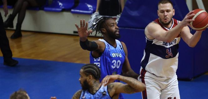 Превзойти рекорд Захарова Федюшину помешал пятый фол. Обзор матчей Суперлиги