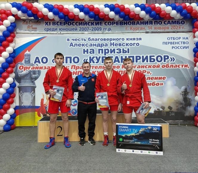 Борцы Алтайского края завоевали три медали на Всероссийском турнире в Кургане