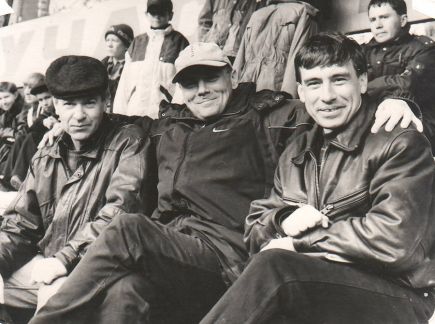 "Чемпионская" десятилетка