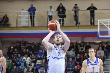 "АлтайБаскет": сплочённость, искромётность и целеустремлённость