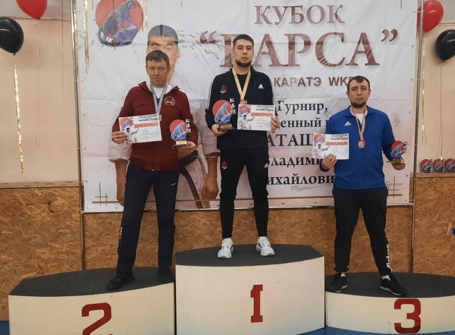 В Бийске состоялся турнир "Кубок Барса", посвящённый памяти Владимира Каташева (фото)