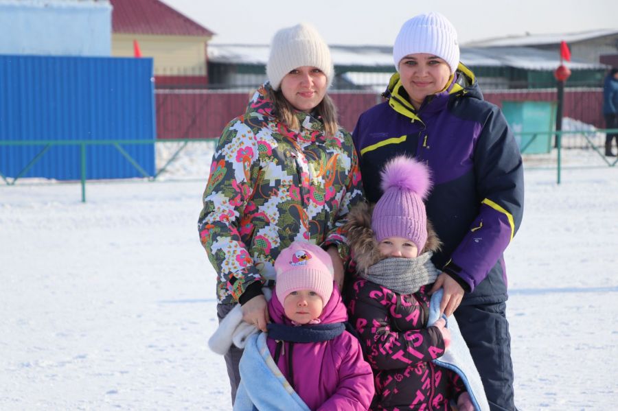Нашли ключи к победе. В первом матче футбольного турнира олимпиады хозяева обыграли Завьялово - 1:0 (фото)
