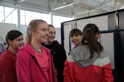 В спортивном манеже АлтГТУ состоялся Рождественский кубок Алтайского училища олимпийского резерва с участием сильнейших спортсменов края (фото).