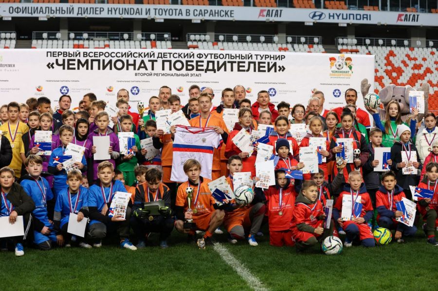 В Барнауле состоится этап всероссийского детского турнира "Чемпионат Победителей". Его гостями станут Евгений Алдонин, Дмитрий Сычев и Алексей Смертин