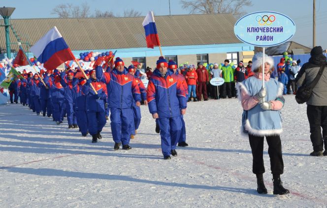 Церемония открытия олимпиады. Фото: газета "Степной маяк"