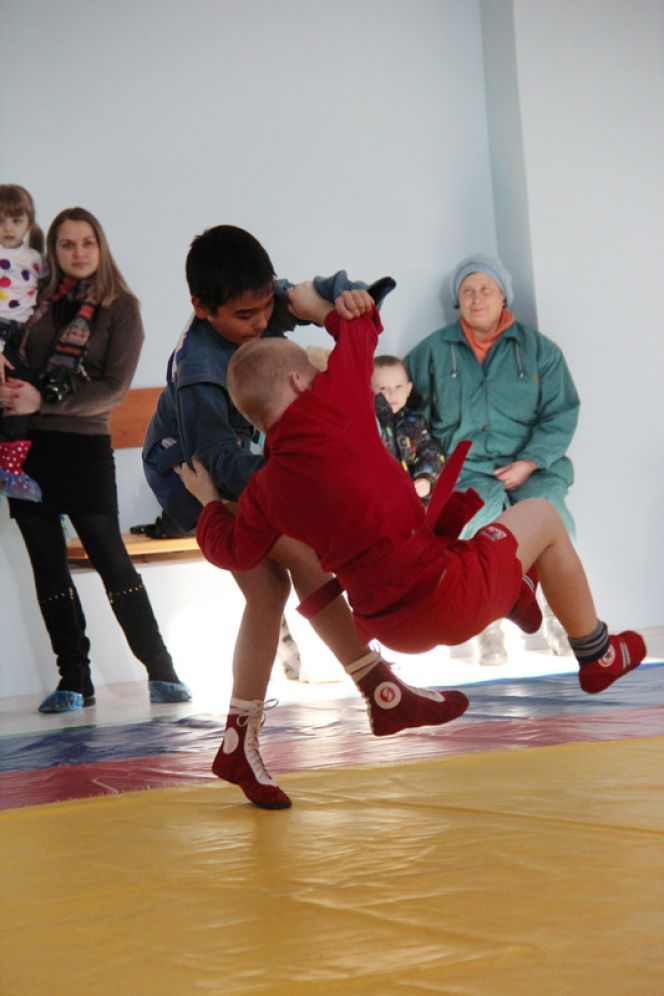 В Барнауле 12 ноября состоится открытое первенство города по самбо.
