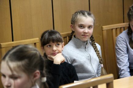 Засверкали на груди